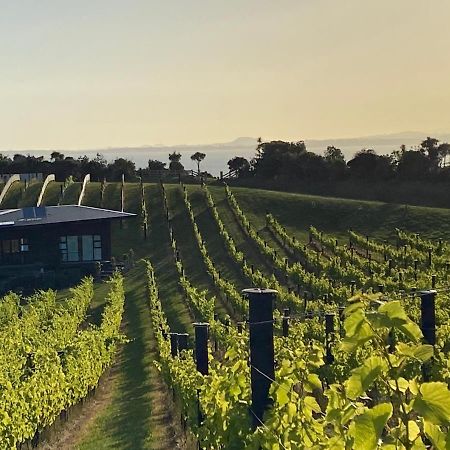 La Bodega Waiheke Island Ξενοδοχείο Surfdale Εξωτερικό φωτογραφία