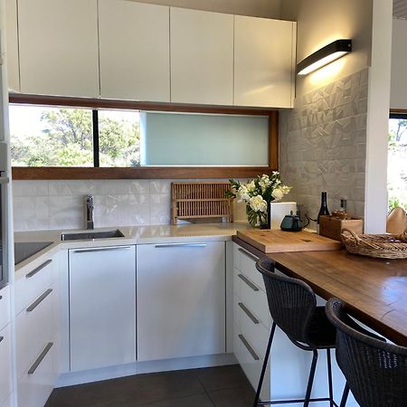 La Bodega Waiheke Island Ξενοδοχείο Surfdale Εξωτερικό φωτογραφία