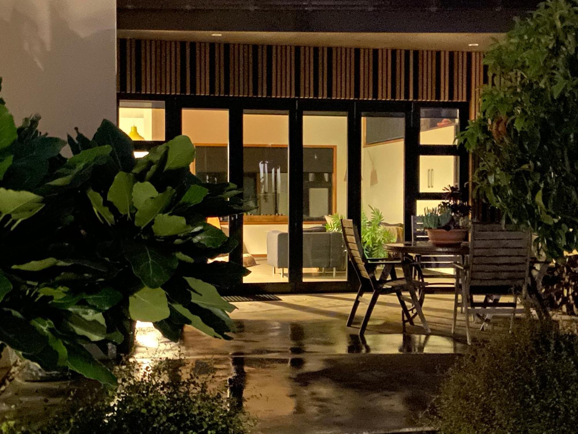 La Bodega Waiheke Island Ξενοδοχείο Surfdale Εξωτερικό φωτογραφία