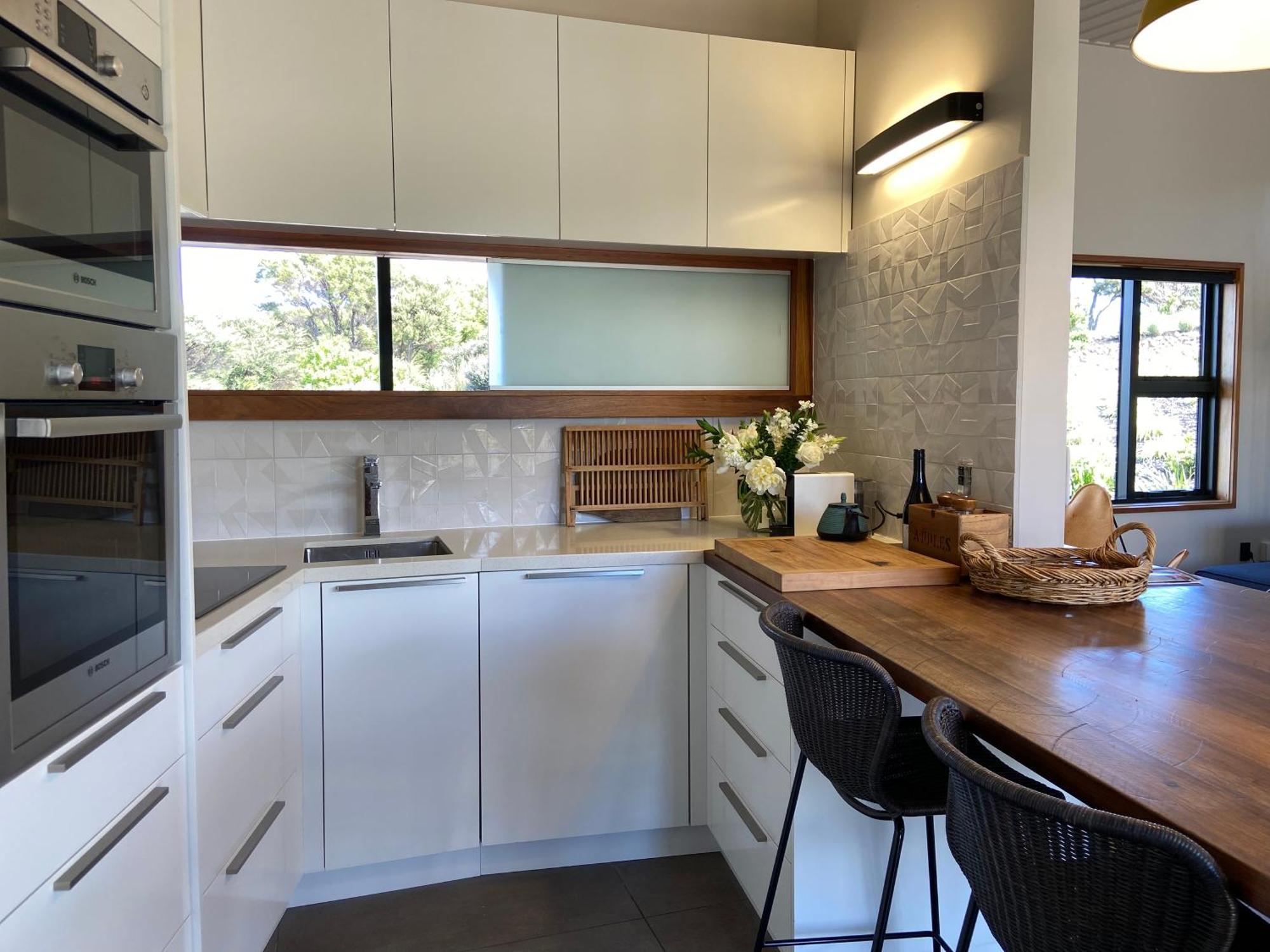 La Bodega Waiheke Island Ξενοδοχείο Surfdale Εξωτερικό φωτογραφία