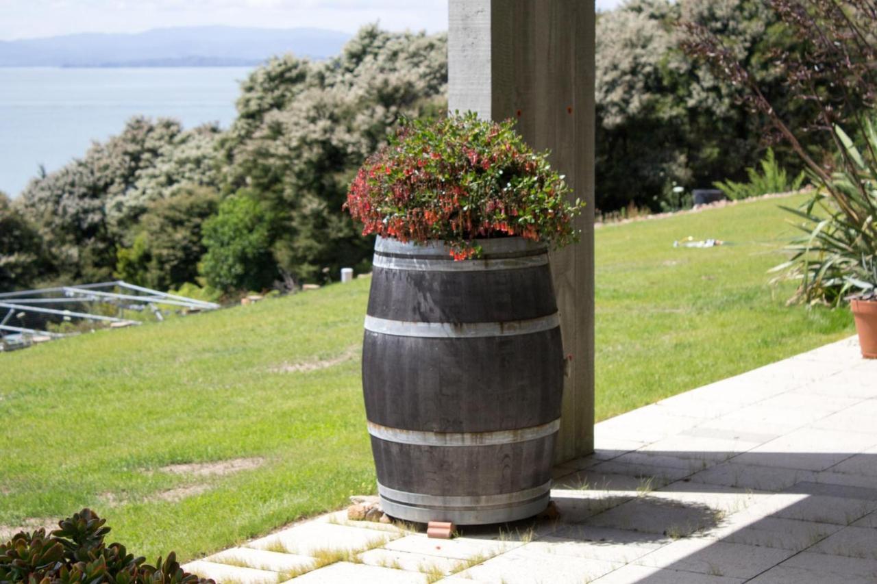 La Bodega Waiheke Island Ξενοδοχείο Surfdale Εξωτερικό φωτογραφία